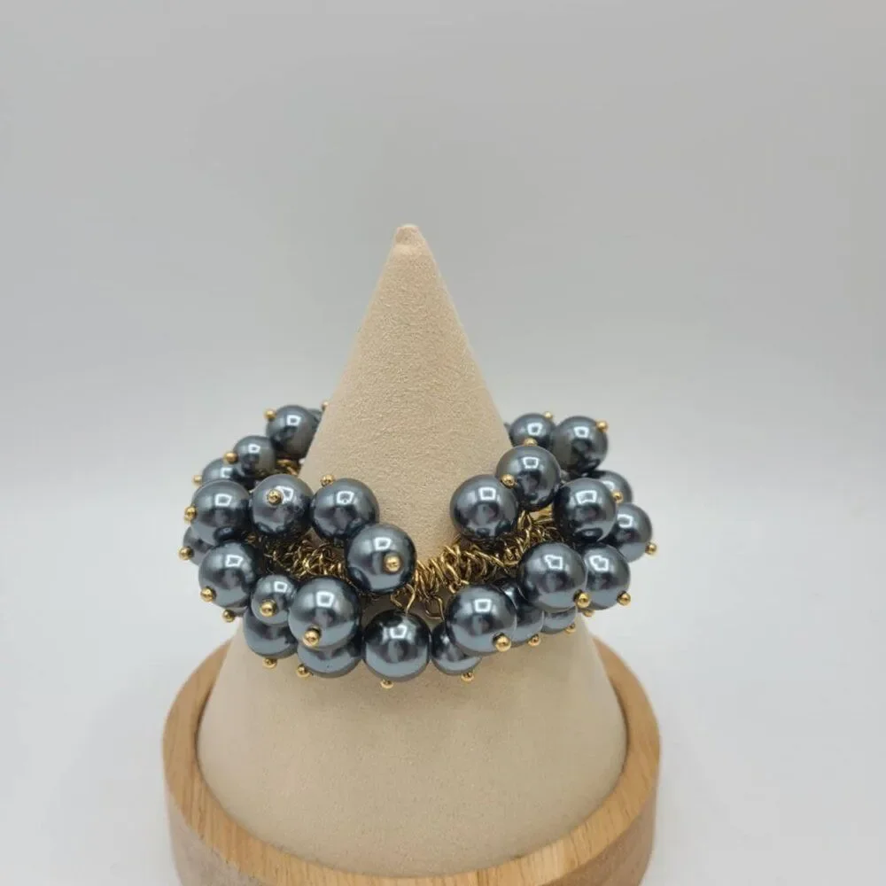 J Crew Black Pearl Gold Tone Stretch Bracelet NWT!  NEW! IN BOX!